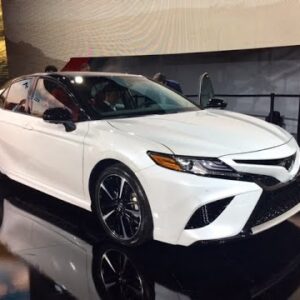 2018 Toyota Camry XSE – Redline: First Look – 2017 NAIAS